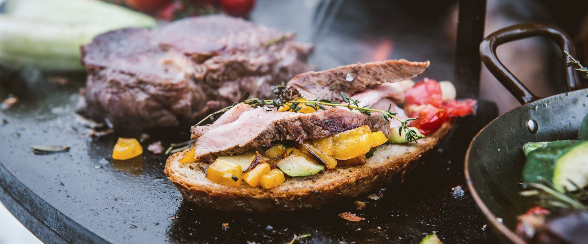 Steak a topinka na grilu OFYR